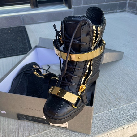 Giuseppe zanotti BRAND NEW - Picture 1 of 7